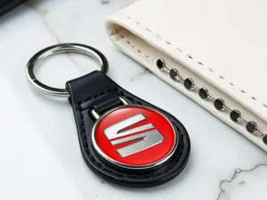 Seat Safety Keychains High-Quality Leather Modern Style